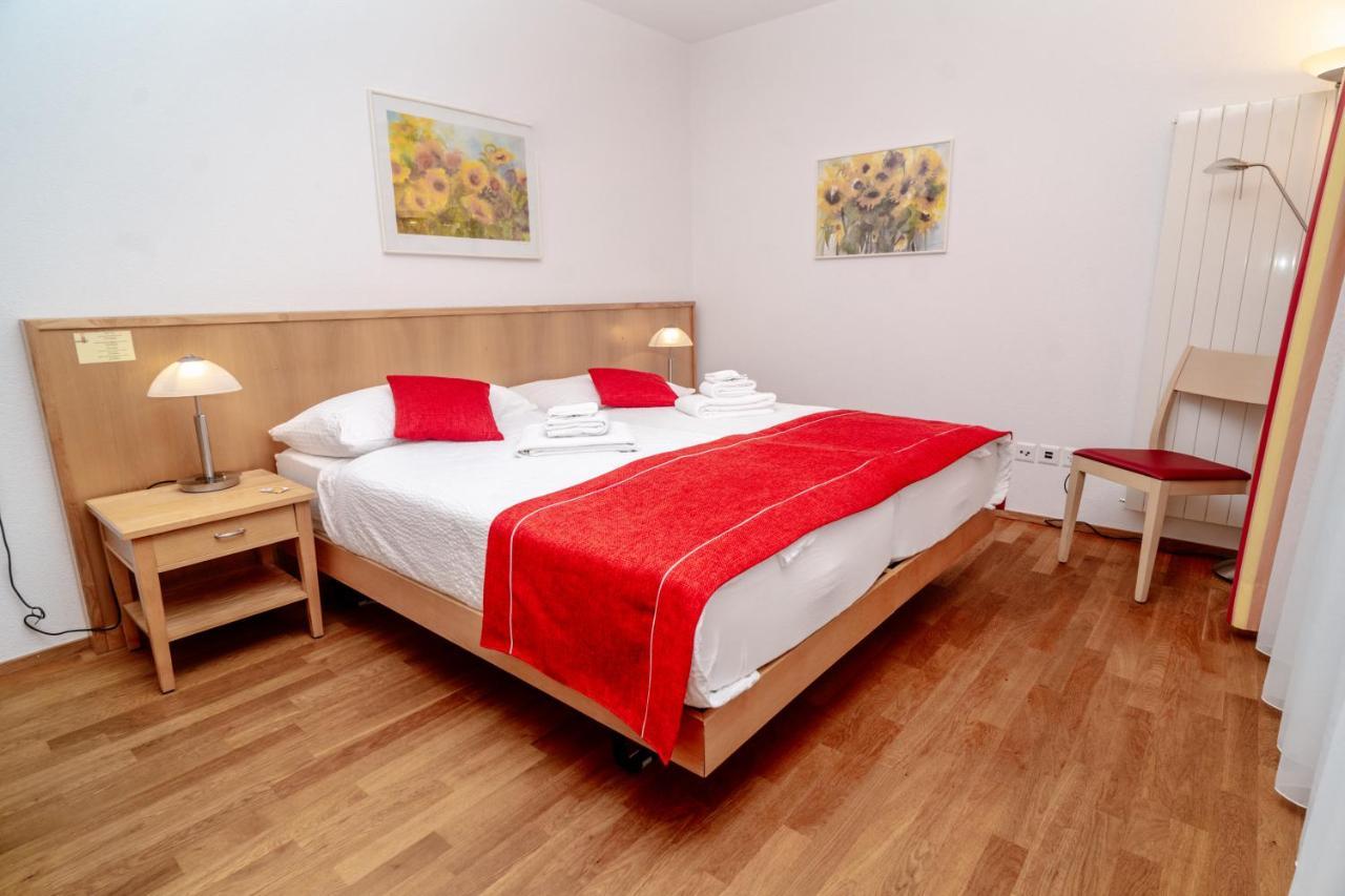 Casa Emmaus 3*