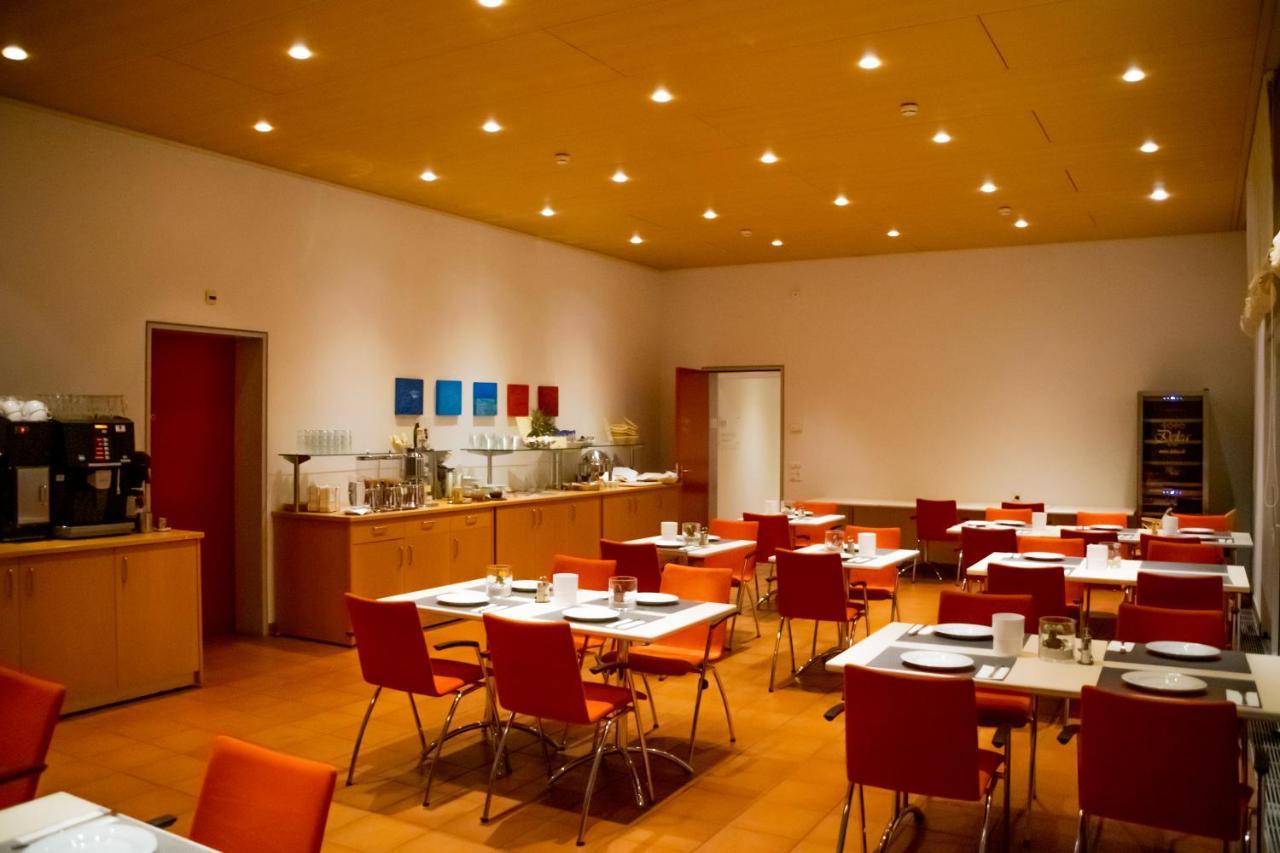 Hotel Casa Emmaus 3*